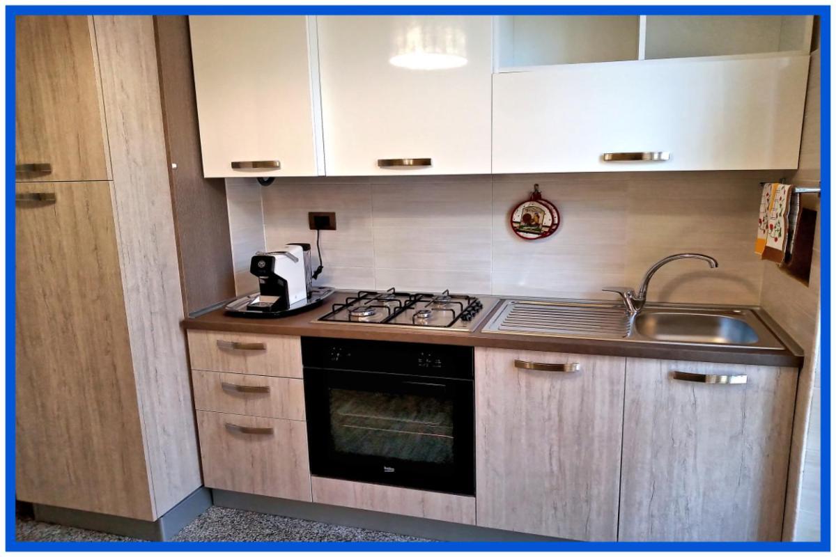 La Casa Di Anna A Due Passi Dal Mare... E Non Solo Appartement Vado Ligure Buitenkant foto